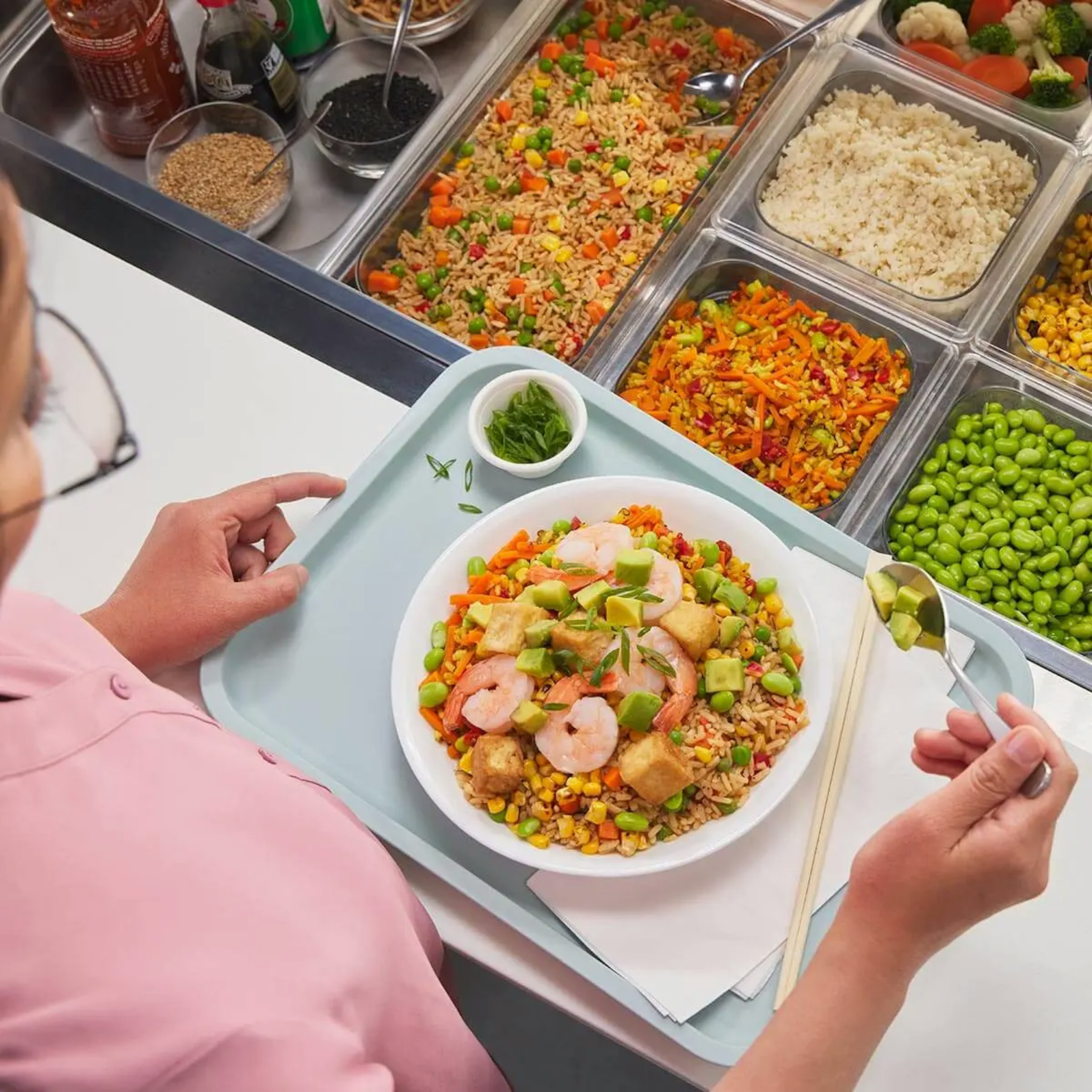 Food Station: Asian Shrimp and Veggie Bowl for Healthcare